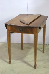 Oval Drop Leaf Table (one Of The Leaves Need To Be Screwed Back On)  - See Photos For Condition