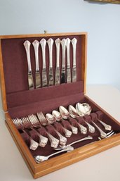 Korea  Flatware Set For 8  With Case