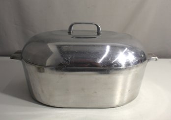 Lidded Wagner Ware Sidney O Magnalite Oval Dutch Oven Roaster -15'