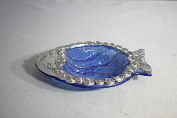 'Unique Blue Bubble Glass Dish With Shiny Silver Metal Fish Detail'