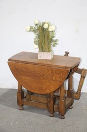 Antique Oak Table, Small Gateleg Drop Leaf End Table