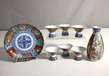 Collection Of Fine Imari-Style Japanese Porcelain Sake Set And Plate