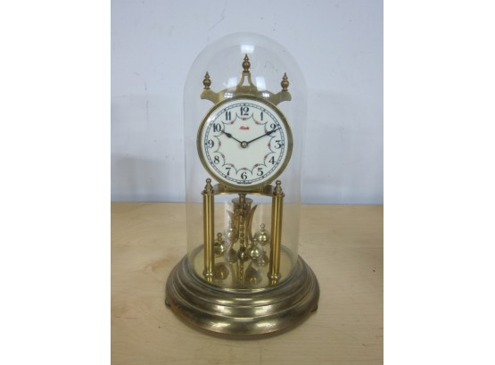 Kundo Kieninger Obergfell Anniversary Clock