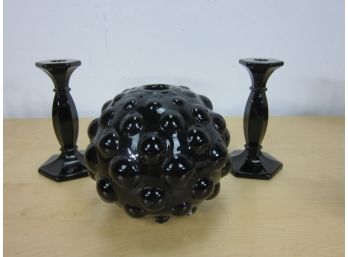 Lazy Susan's Onyx Morning Dew Vase And 2 Candle Sticks