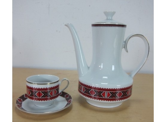 Winterling Schwarzenbach Bavaria Germany Tea Pot & Cup