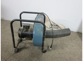 Reliant Model NN 620 Dust Collector