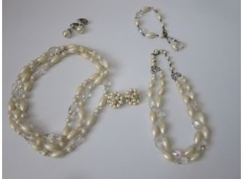 Group Lot Of Pearls
