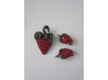 Strawberry Fruit Set Vintage Pell Rhinestones Brooch Pin & Earrings