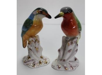 Pair Of Portugal Bird Figurine