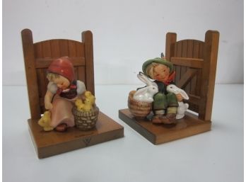 Hummel Playmates & Chick Girl Bookends