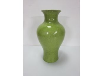 Oriental Green Vase (K'ang-hsi 1662-1722 Marking )
