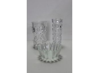 2 Glass Vases & Bowl