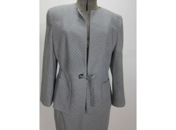 Feraud Beautiful Grey Belted Skirt Suit