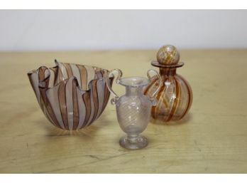 3 Miniature Veinni Style Vases