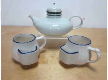 Sweden Teapot And 2 Cups