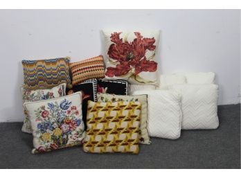 Group Lot Of Pillows (#109)