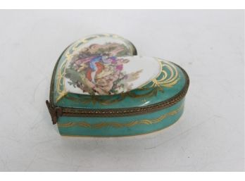 Victorian Green  Heart Shape Trinket Box
