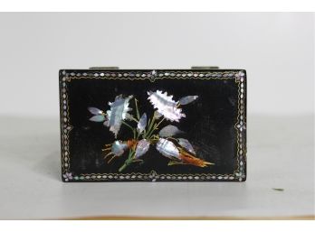 Small Vintage Inlaid Lacquer Box