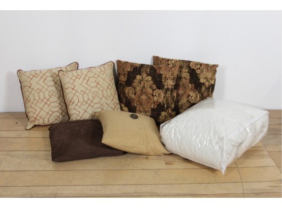 Group Lot Of Decorative Pillows
