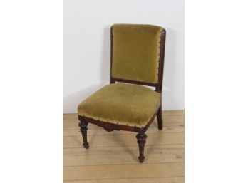 Single Velvet Victorian Chair