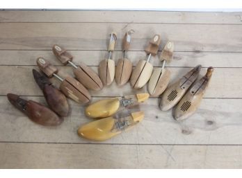 Group Lot Of Shoes Stretchers