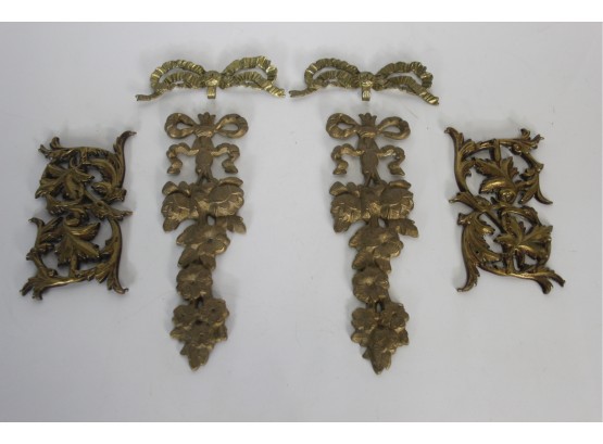 Brass Hanging Plaque Adornment