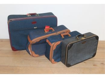 4 Vintage Luggage