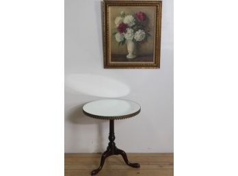 Small Round Stand With Mirror Top