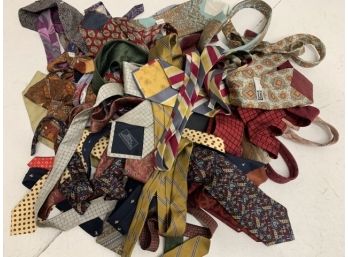 Assorted Lot Of Men's Vintage Ties #3