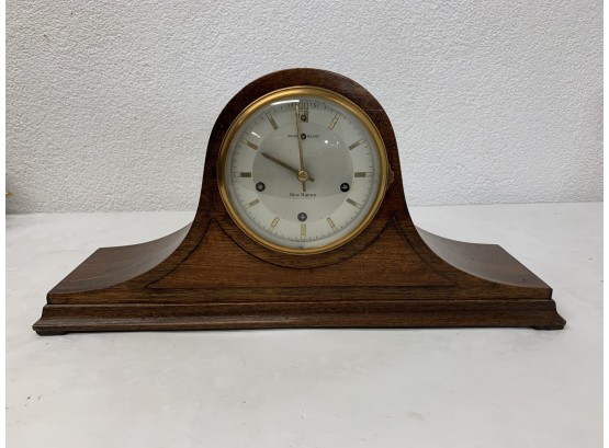 The New Haven Co.Mantel Clock -No Key