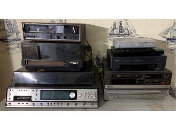 Group Lot Of Vintage Stereo