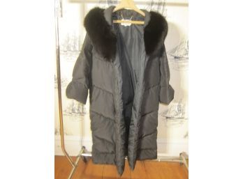 Black Bill Blass Ladies Coat