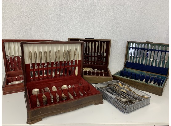 Very Large Collection Of 1920s Art Deco Community Plate Grosvenor Silverplate Flatware Set
