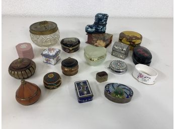 Group Lot Of Trinket Boxes