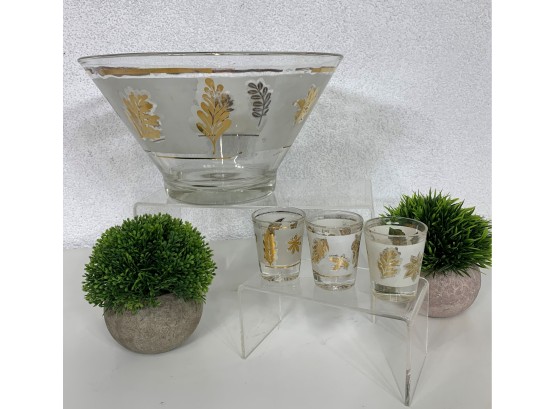 Vintage Aldon Libbey Glass Chip  Bowls Gold Leaves & 3 Shot Glass