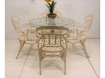 Round Glass Top Patio Table With 4 Aluminum Chairs