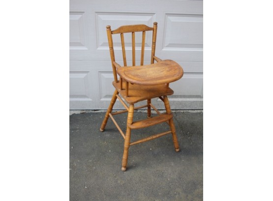 Vintage Oak Hill Baby High Chair