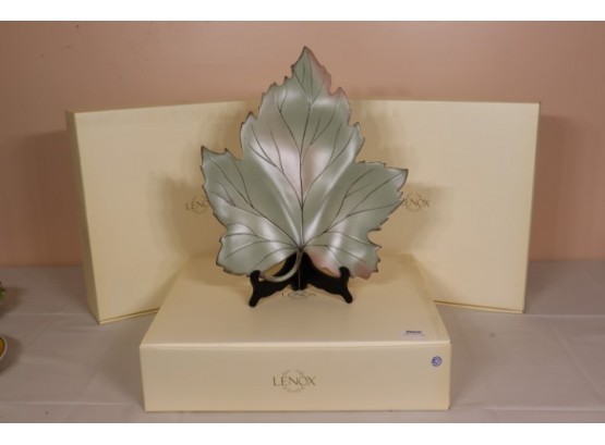 Three (3) NEW Nature's Impression Maple Leaf Server In The Box