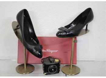 Black Leather  Ferragamo Shoes- Low Heeled Pumps. Size-6B