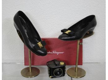 Black Leather  Ferragamo Shoes- Low Heeled Pumps. Size-6B