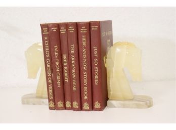 Elegant Pair Of Carved White Onyx Bookends - Chess Knight Style Horses Heads