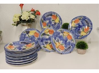 Set Of 16 Maista Hand-Painted Collection 10.5' Plates - In Frutta Pattern