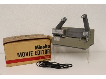 Vintage Minolta Super 8 Movie Editor - With Flip-up View Screen Cover