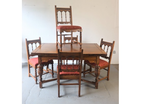 Eastlake Victorian-Style Dining Table Stow Leaf Extensions & Five Matching Chairs