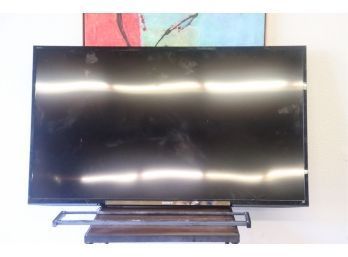 Sony 60'screen TV With Wall Bracket