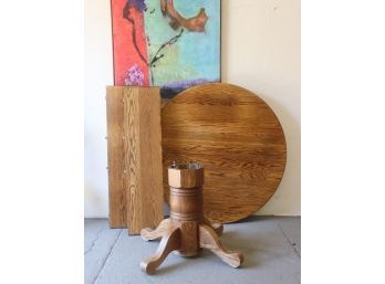 Round Oak Dinning Table