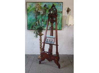 Rococo-style Decorative Wood Display Easel With Pierced Leaf & Scroll Top