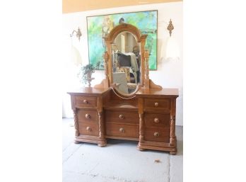 Victorian-style Bedroom Vanity - Beveled Edge Mirror On Carved Swivel Supports