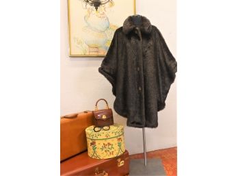 Charles Klein One Size Faux Fur Shawl Cape Coat (one Size )