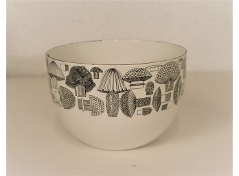 Iconic Kaj Franck 'Mushroom' Enamelware Mixing Bowl, Arabia/Finel